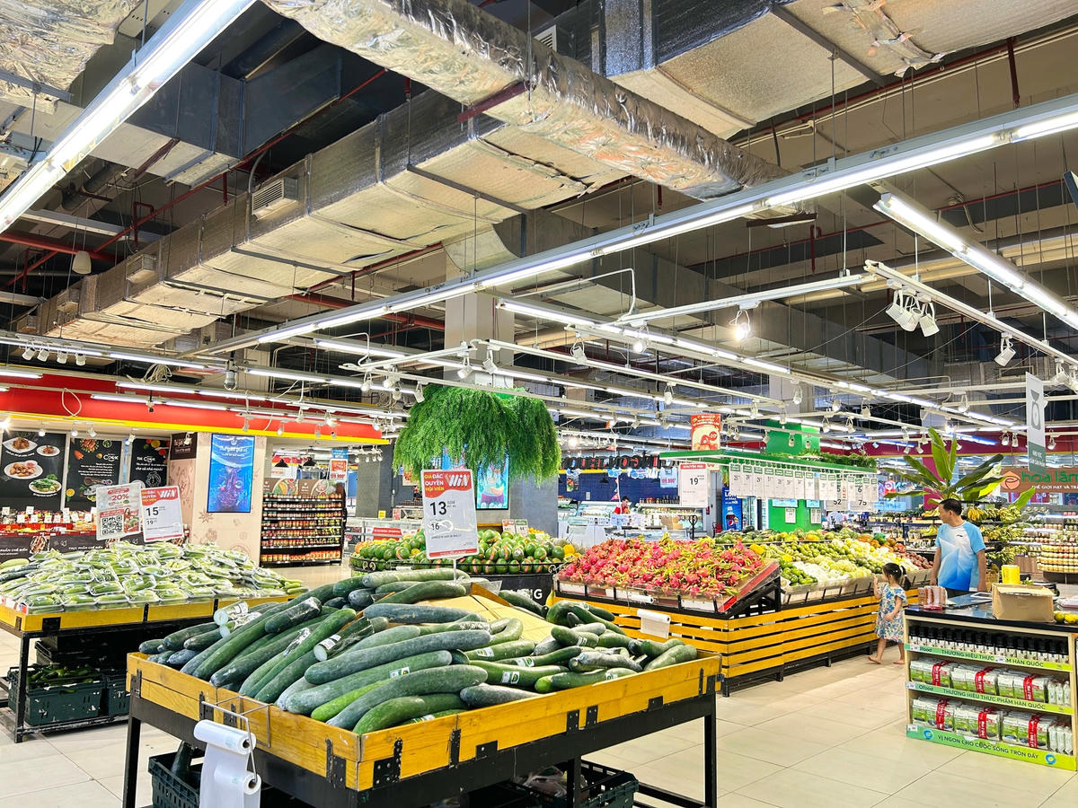 WinMart triển khai chương trình ưu đãi Hội viên WIN, khuyến mại định kỳ nhằm kích cầu mua sắm.