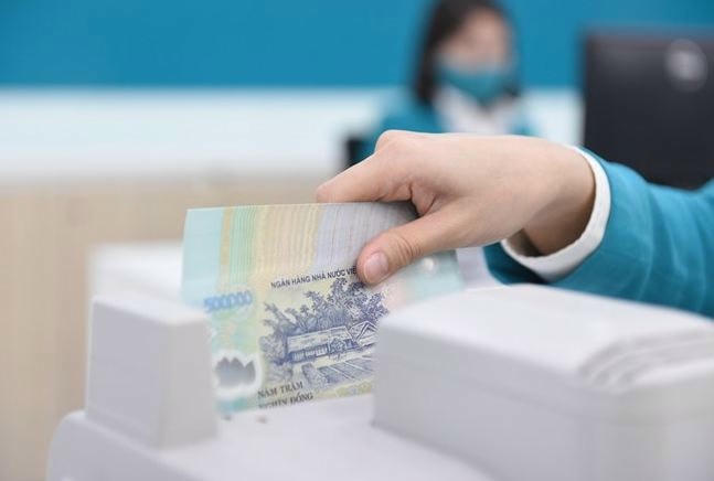 Nhiều ngân hàng thu lợi