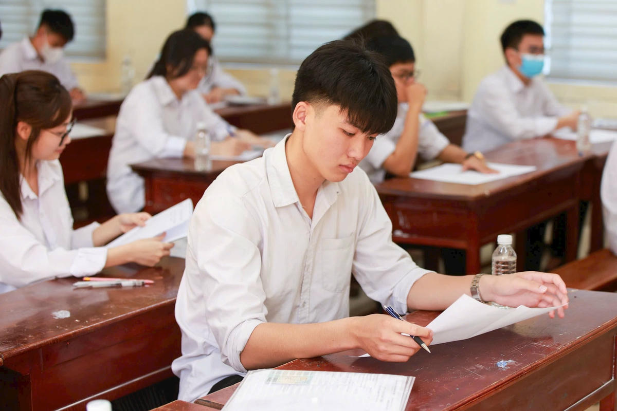 Thí sinh chuẩn bi 