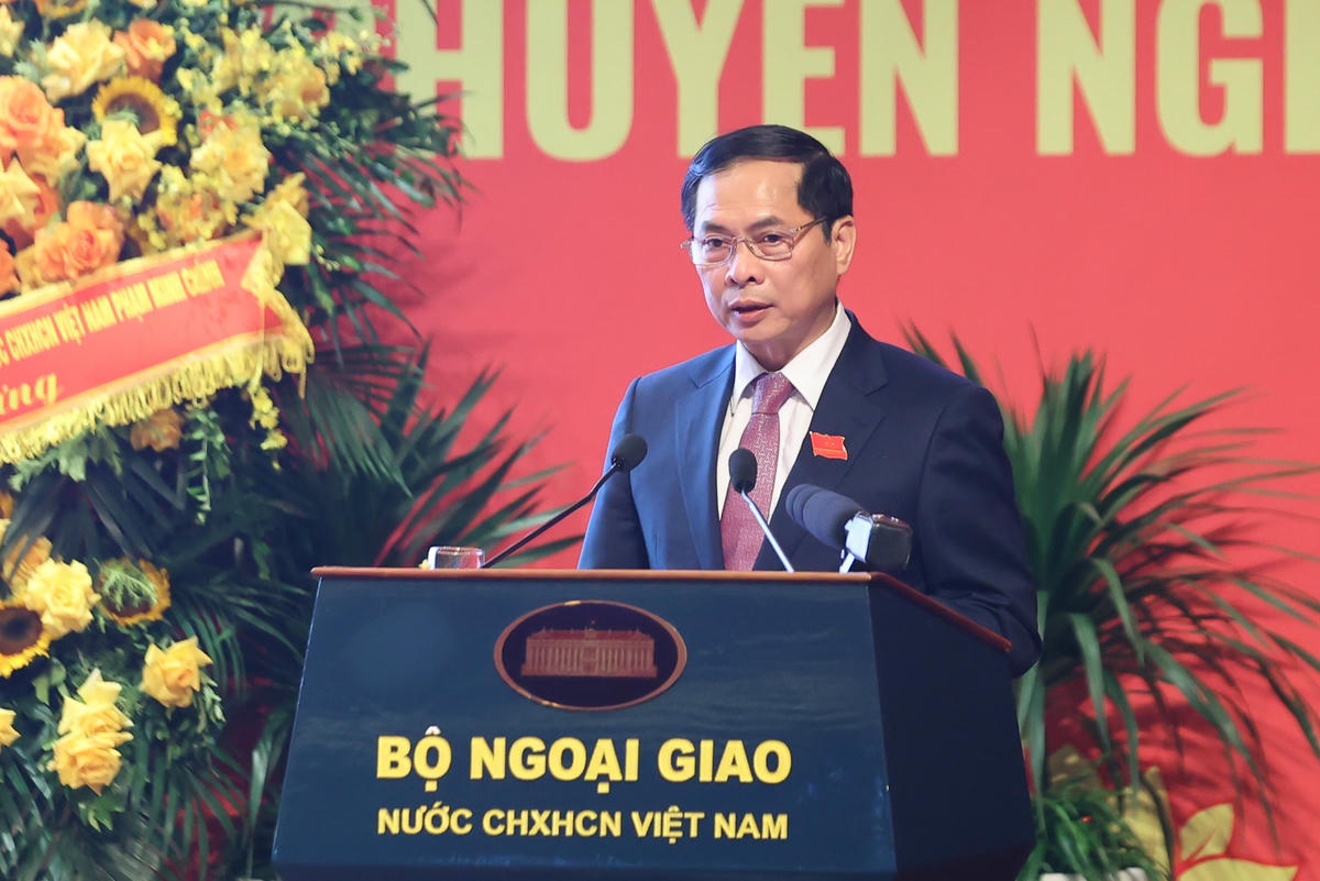 Thủ tướng: Xây dựng ngành ngoại giao chuyên nghiệp, văn minh, hiện đại, nhân văn, hiệu quả- Ảnh 3.