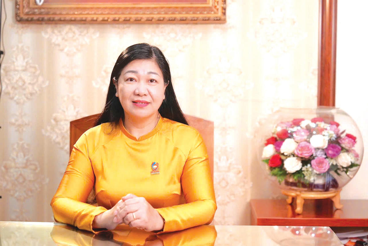 Nguyen Lan Huong- yk