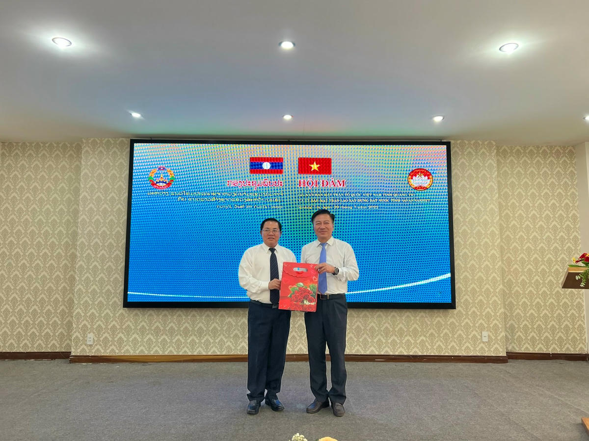 Theo đó, Mặt trận 2 tỉnh và thống nhất Hội đàm thường niên năm 2024 được tổ chức tại tỉnh Savannakhet.