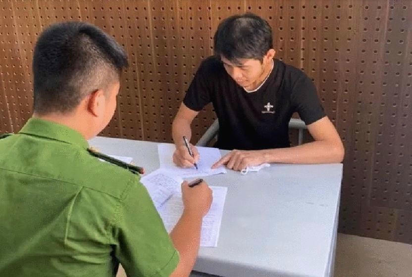 Đối tượng Thắng tại cơ quan chức năng. Ảnh: CQCA