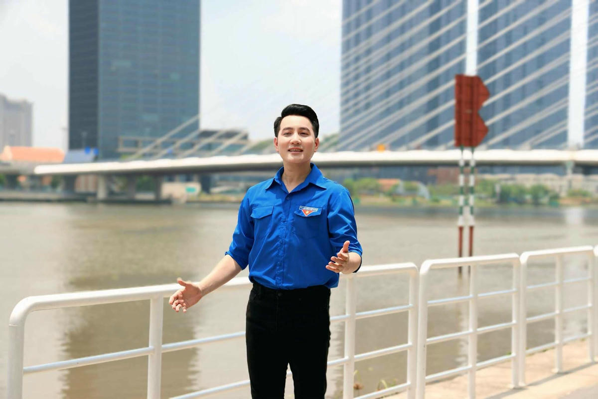 Hình 4 - Nguyễn Phi Hùng - 2552025