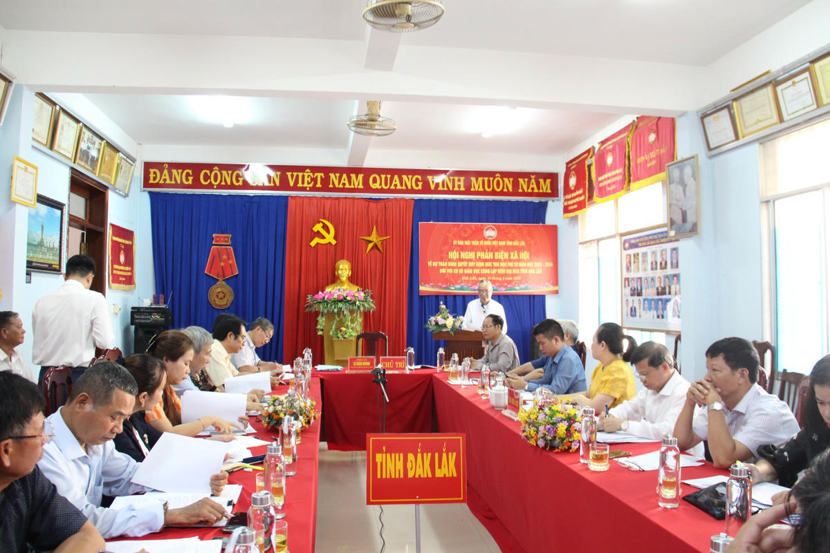 Toàn cảnh Hội nghị.