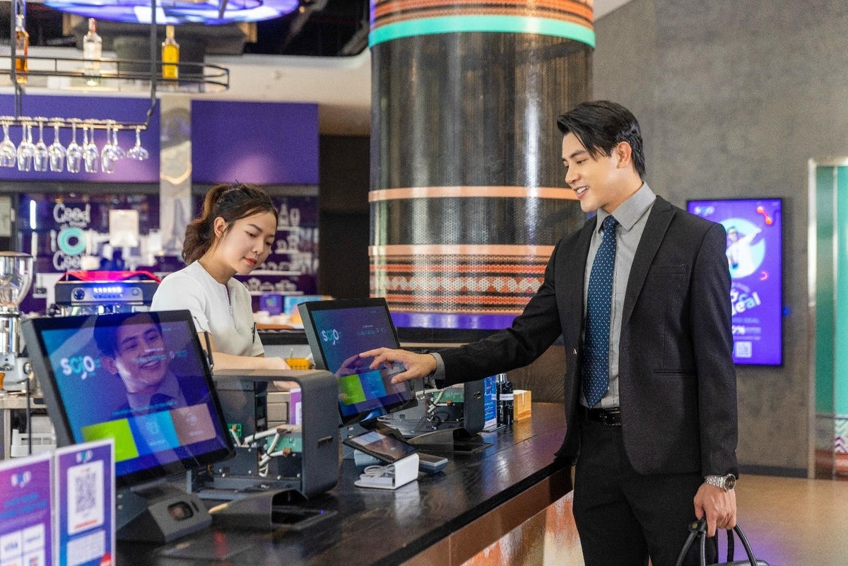 ROX Group đầu tư chuyên sâu vào nền tảng con người và công nghệ - 3