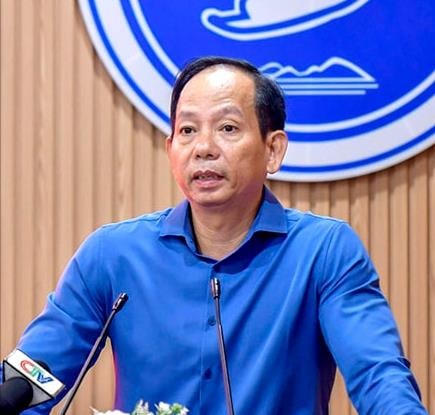 anh-9.-ong-nguyen-chi-thien-giam-doc-so-cong-thuong-ca-mau-chia-se-nhung-kho-khan-thach-thuc-thu-phu-nganh-tom-tim-giai-phap-nang-suat-canh-tranh-xuat-khau-tom(1).jpg