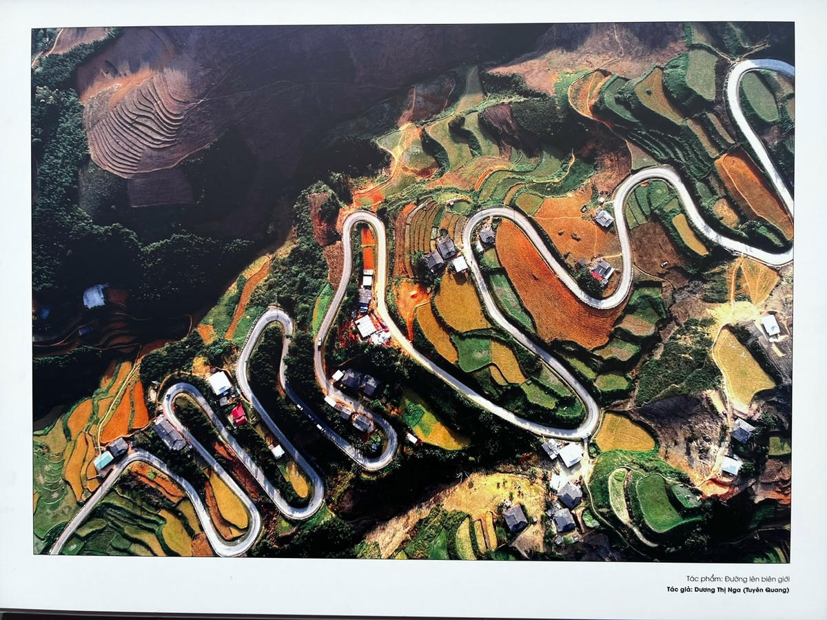 Đường lên biên giới. Ảnh: Dương Thị Nga