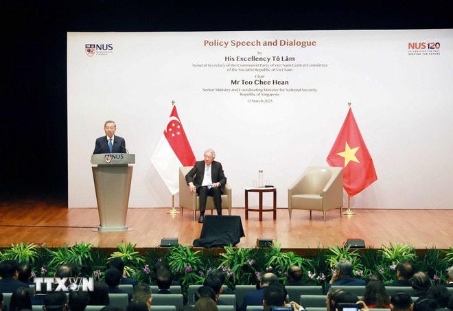 Tổng Bí thư Tô Lâm phát biểu chính sách tại Trường chính sách công Lý Quang Diệu, Đại học Quốc gia Singapore. (Ảnh: Thống Nhất/TTXVN) ttxvn-tong-bi-thu-phat-bieu-chinh-sach-singapore-6.jpg