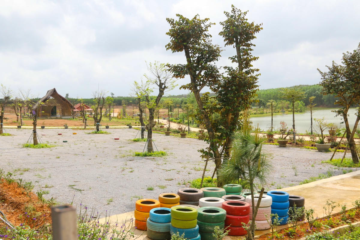 Tại thời điểm này, UBND xã Gio An ghi nhận có 3 công trình xây dựng trái phép gồm: 1 nhà gỗ (diện tích 24m2), 1 nhà tre mái lá (diện tích 200m2) và 1 nhà vệ sinh (diện tích 70m2).