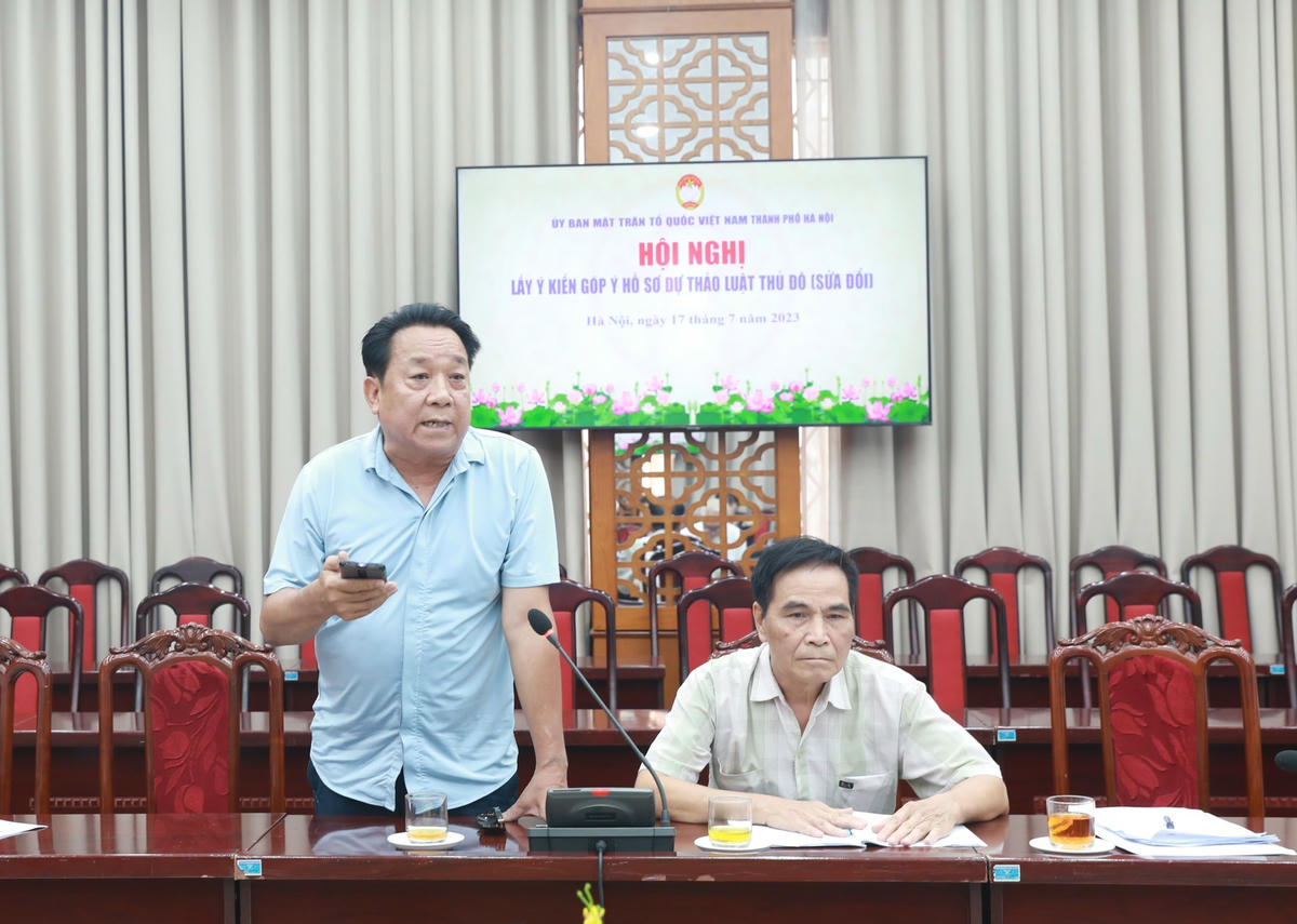 Ông Vũ Thành Vĩnh phát biểu tại hội nghị.