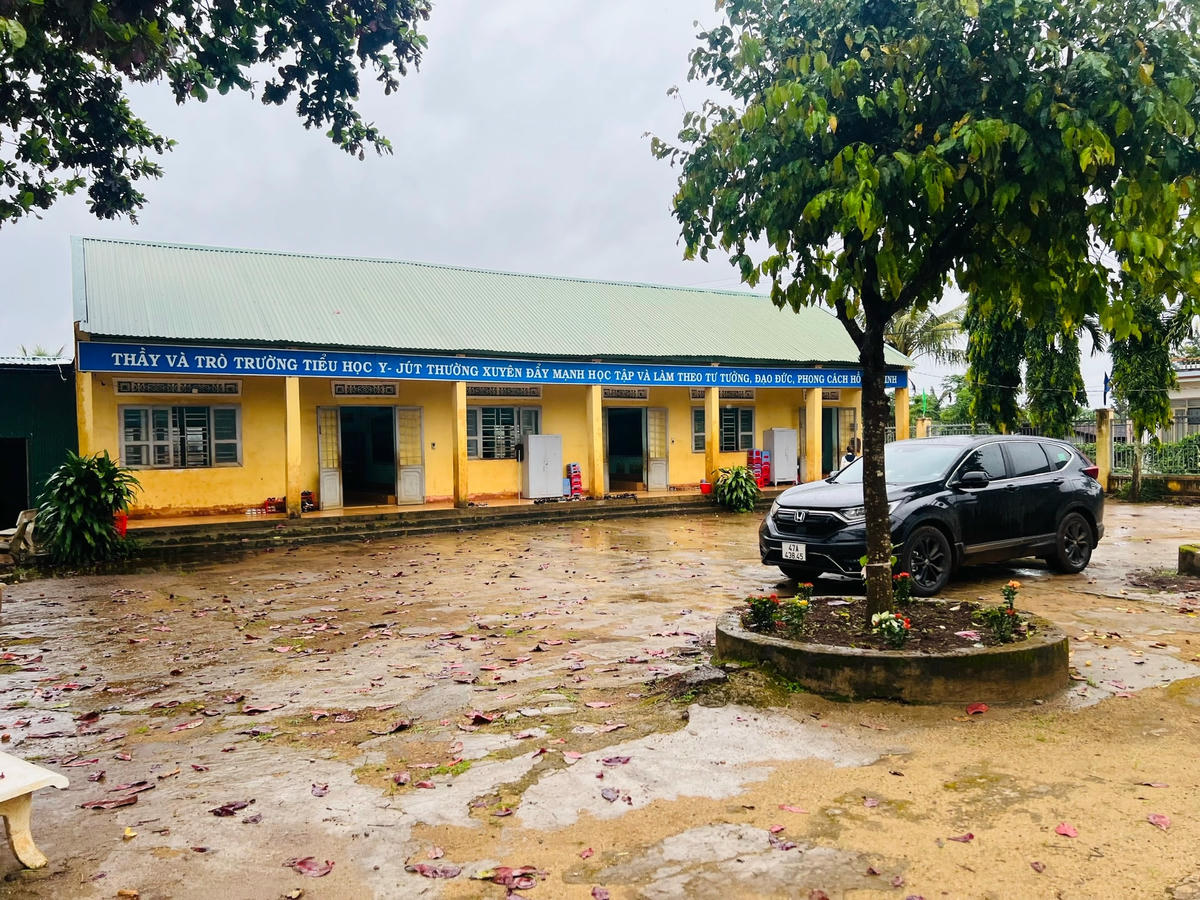 Trường Tiểu học Y Jut xã Ea Kênh.