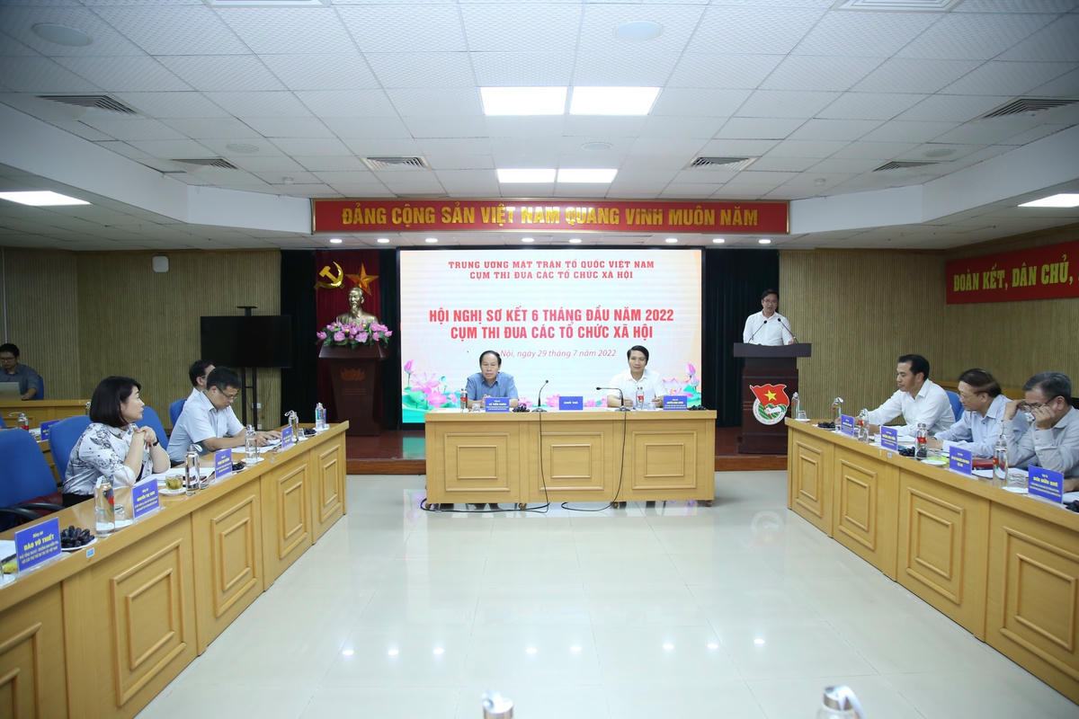 Quang cảnh hội nghị.