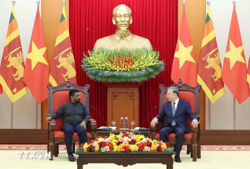 Tổng Bí thư Tô Lâm tiếp Tổng thống Sri Lanka Anura Kumara Dissanayaka. (Ảnh: Thống Nhất/TTXVN)