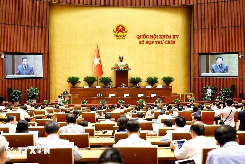 Quốc hội họp phiên toàn thể tại hội trường cho ý kiến một số dự án luật quan trọng tại Kỳ họp thứ 9. (Ảnh: TTXVN)