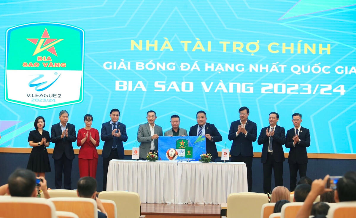 cong-bo-nha-tai-tro-chinh-giai-hang-nhat-quoc-gia.jpg