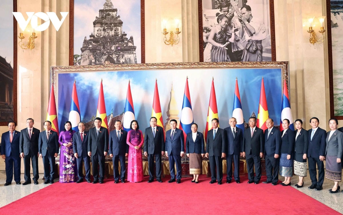 chủ tịch quốc hội trần thanh mẫn hội đàm với chủ tịch quốc hội lào saysomphone phomvihane hình ảnh 7 chu tich quoc hoi tran thanh man hoi dam voi chu tich quoc hoi lao saysomphone phomvihane hinh anh 7