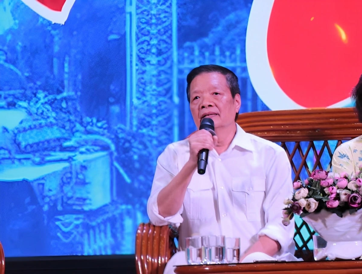 GS.TS NGND Bùi Văn Nghị, nguyên Trưởng khoa Toán Tin Trường Đại học Sư phạm Hà Nội. Ảnh: Nguyễn Hoài.