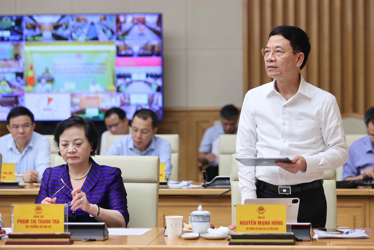 Thủ tướng: Tăng trưởng 8,3-8,5% năm 2025 không là 'mục tiêu bất khả thi'- Ảnh 9.