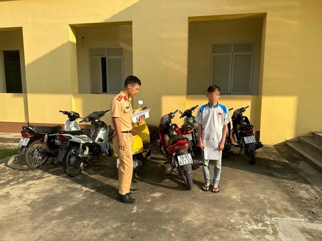 Sau 1 tháng, 15 trường hợp đã bị Công an TP Việt Trì xử lý nhờ hình ảnh người dân cung cấp qua zalo. Ảnh: Công an TP Việt Trì