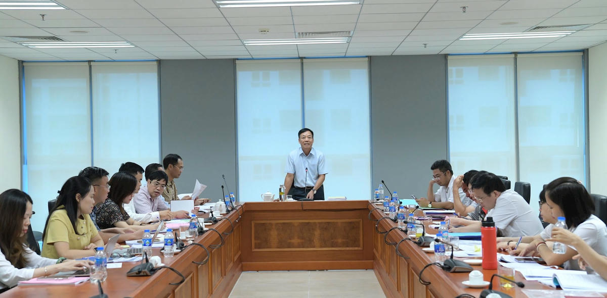 Quang cảnh cuộc họp. Ảnh: Nguyễn Ly