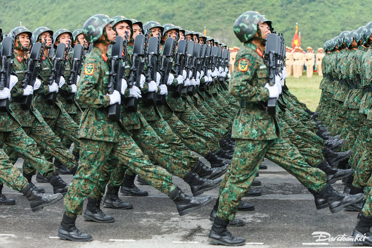 Khối chiến sĩ tác chiến điện tử