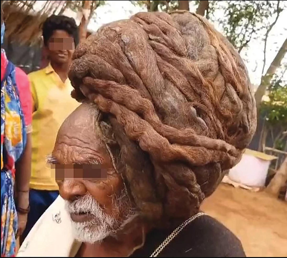 Người đàn ông có mái tóc 'khủng' nhất thế giới