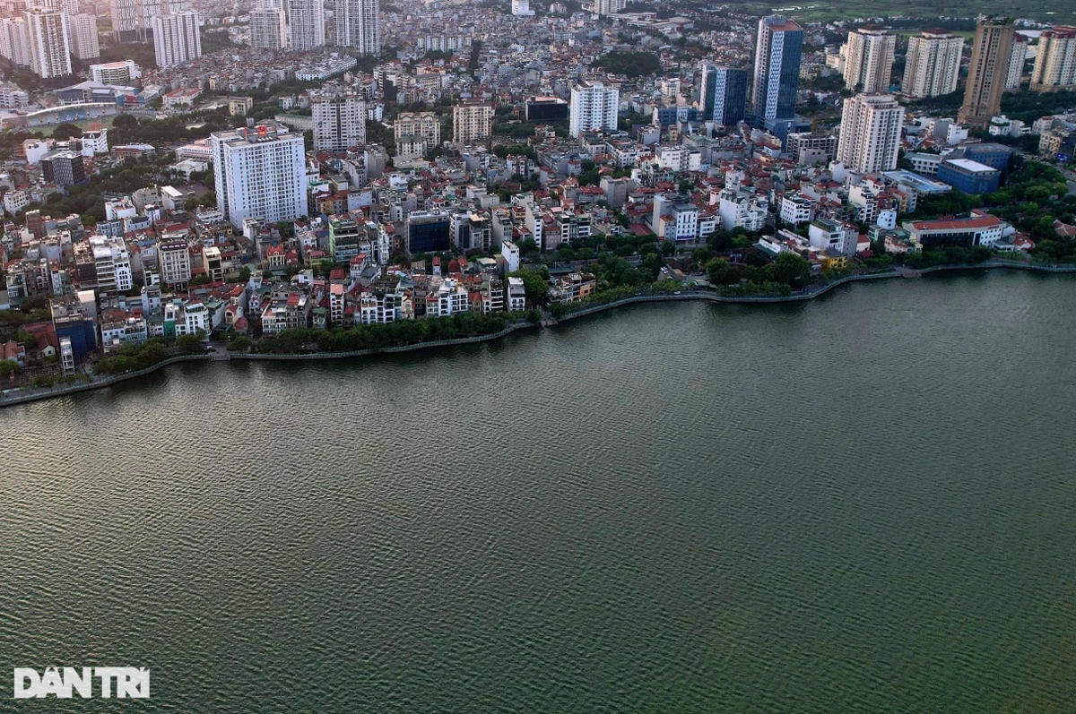 Nhìn hướng tây bắc thuộc quận Tây Hồ.