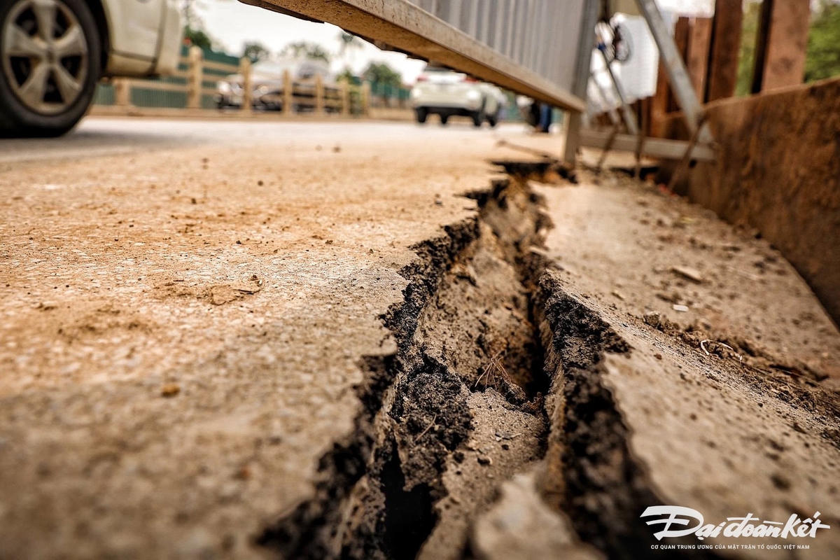 Điều đáng nói, đây không phải lần đầu tiên tuyến đường này xảy ra việc nứt toác.