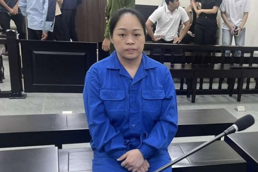 Nữ giám đốc hứa hẹn đưa người đi nước ngoài để chiếm đoạt tiền tỷ ddk