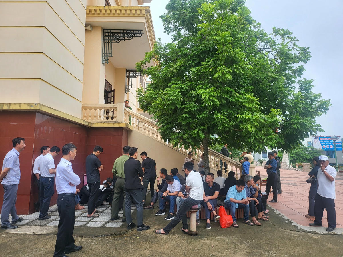 Phiên toà đã thu hút sự quan tâm rất lớn của dư luận.