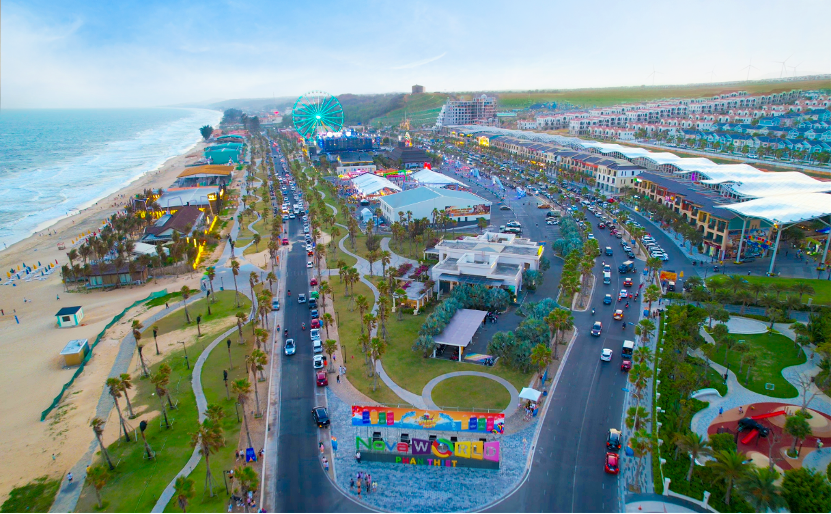 Đêm khai mạc Sports Festival 2025 được tổ chức tại quảng trường NovaWorld Phan Thiet với nhiểu tiết mục biễu diễn đặc sắc.