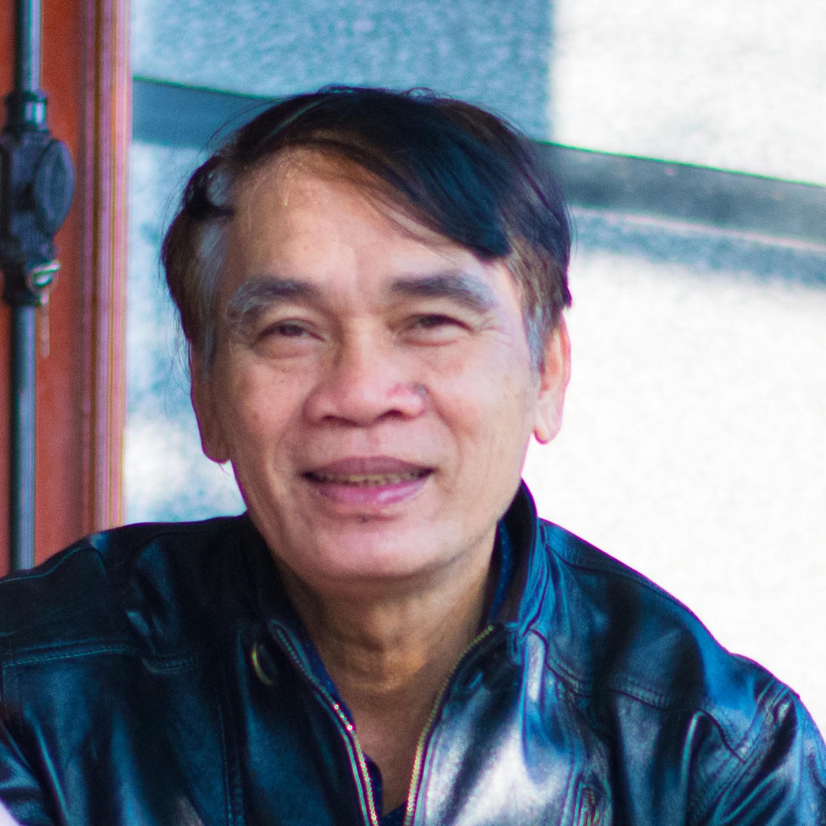 Nhà văn Lê Trâm.