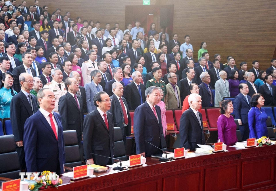 Tổng Bí thư Tô Lâm và các đồng chí lãnh đạo, nguyên lãnh đạo Đảng, Nhà nước dự lễ công bố. (Ảnh: Thống Nhất/TTXVN)