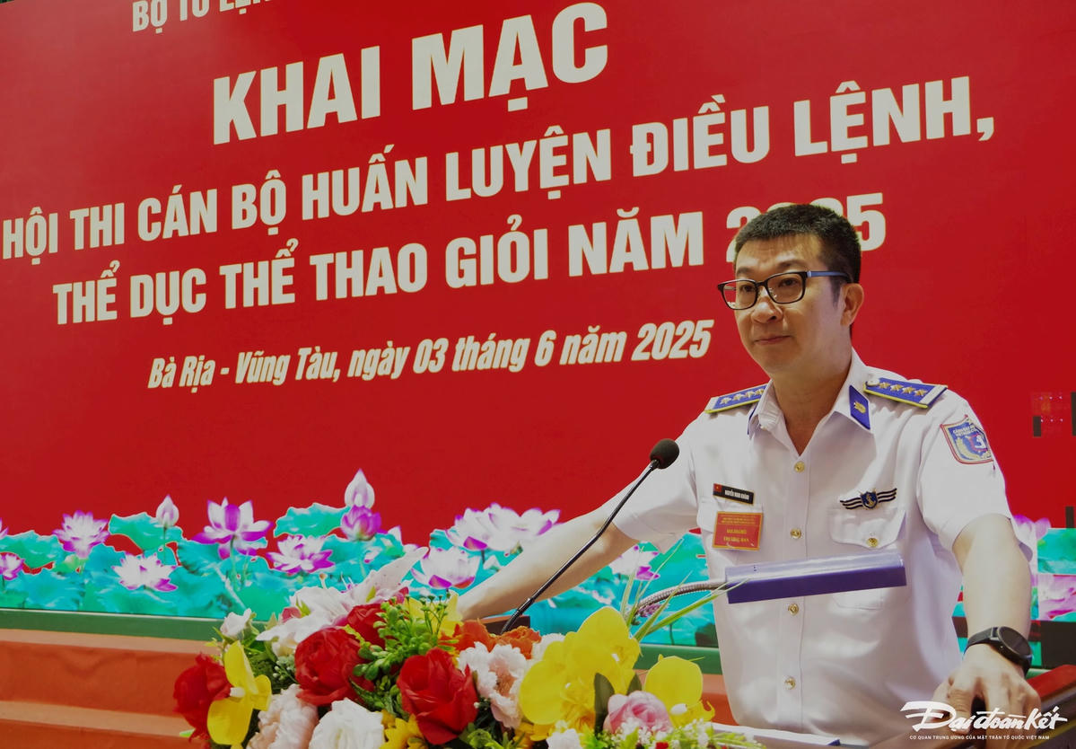 Đại tá Nguyễn Minh Khánh, Phó Tư lệnh - TMT BTL Vùng CSB 3 phát biểu Khai mưc Hội thi (1)