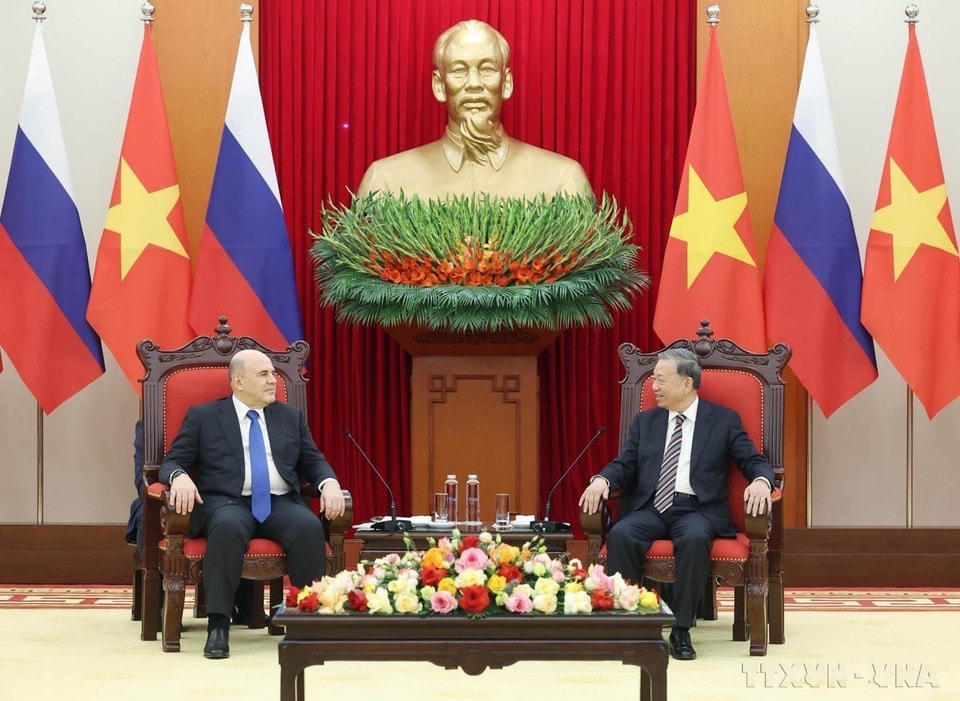 Tổng Bí thư Tô Lâm tiếp Thủ tướng Liên bang Nga Mikhail Vladimirovich Mishustin (Hà Nội, 14/01/2025). (Ảnh: Thống Nhất/TTXVN)