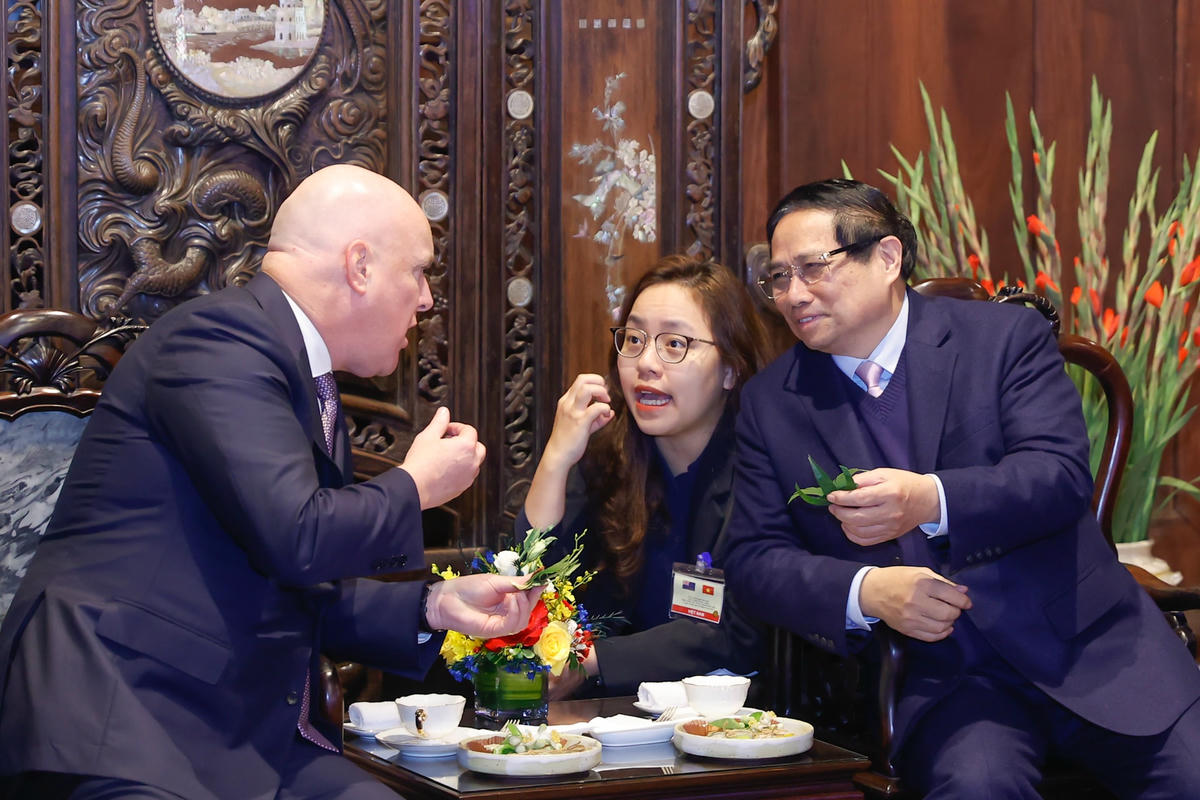 Thủ tướng Phạm Minh Chính cùng Thủ tướng New Zealand thăm Văn Miếu-Quốc Tử Giám- Ảnh 6. Thủ tướng Phạm Minh Chính cùng Thủ tướng New Zealand thăm Văn Miếu-Quốc Tử Giám- Ảnh 6.