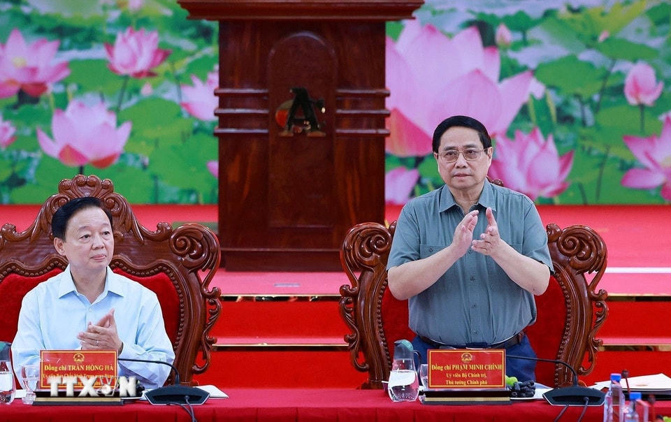 Thủ tướng Phạm Minh Chính chủ trì Hội nghị về thực hiện mô hình chính quyền địa phương 2 cấp và triển khai các dự án trọng điểm vùng Đồng bằng sông Cửu Long. (Ảnh: Dương Giang/TTXVN)