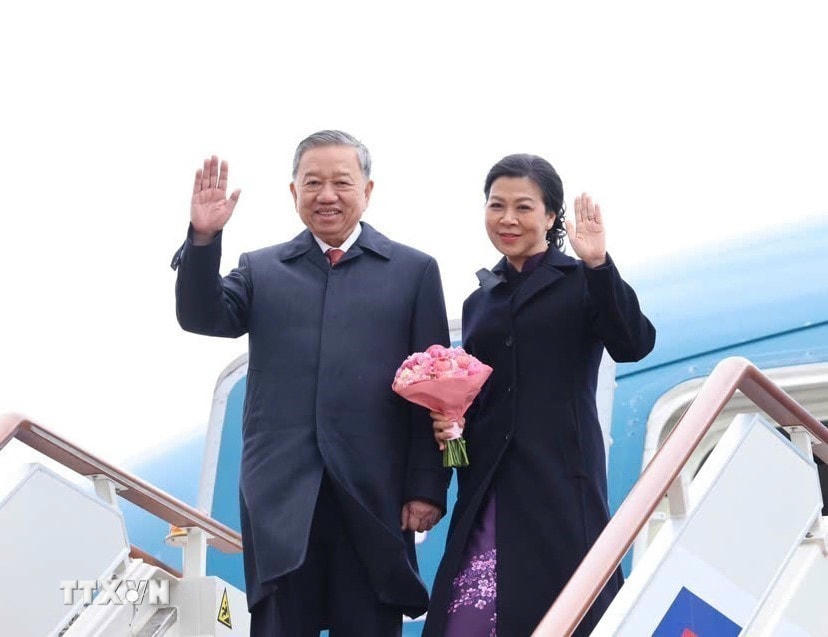 Tổng Bí thư Tô Lâm và Phu nhân rời Moskva, lên đường thăm Belarus. (Ảnh: Thống Nhất/TTXVN)
