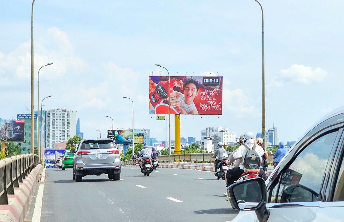 Cầu Bình Triệu 1 sắp được nâng tĩnh không. (ảnh CTV).