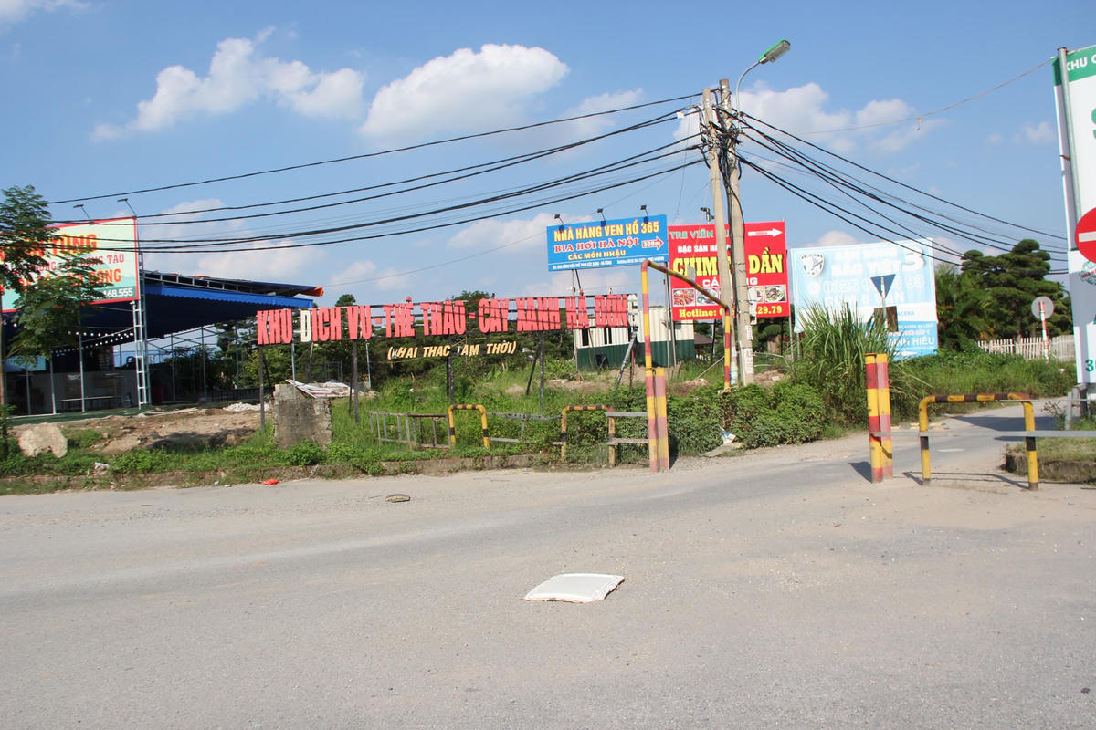 Sau khi sát nhập Hà Tây và Hà Nội, UBND thành phố Hà Nội đã giao cho quận Hà Đông triển khai dự án bao gồm các hạng mục như: Khu liên hiệp thể dục thể thao 25,18 ha, khu công viên cây xanh - văn hóa 52,87 ha, khu chung cư và Trung tâm thương mại quốc tế Booyoung Kiến Hưng 11,34 ha.