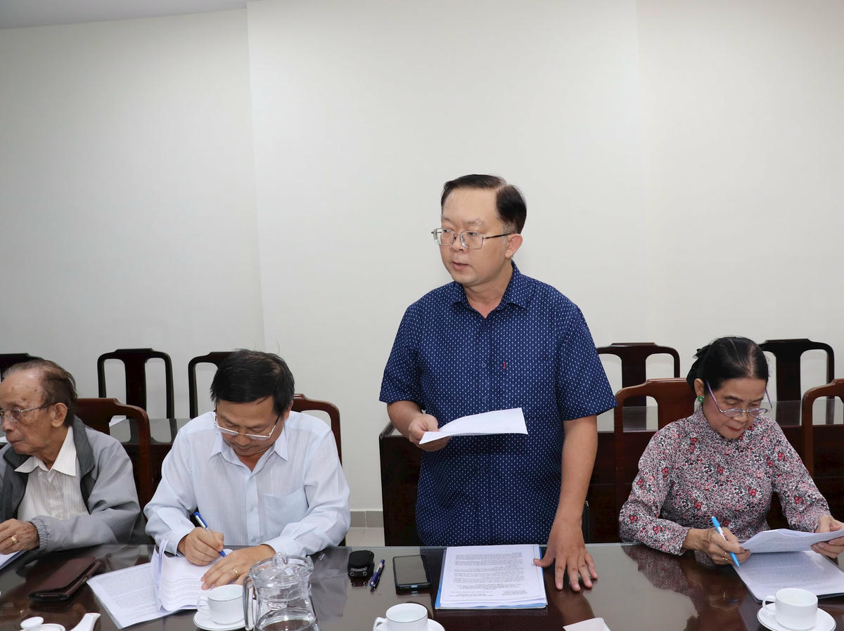 Một hoạt động phối hợp giám sát thực thi pháp luật của Mặt trận TP Hồ Chí Minh. Ảnh Q.Đ.