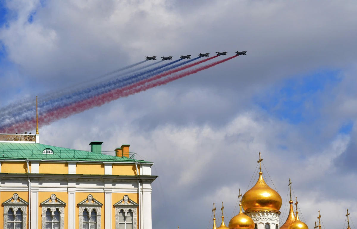 [Ảnh] Sức mạnh quân sự Nga phô diễn tại lễ duyệt binh mừng 80 năm Chiến thắng phát-xít ảnh 14