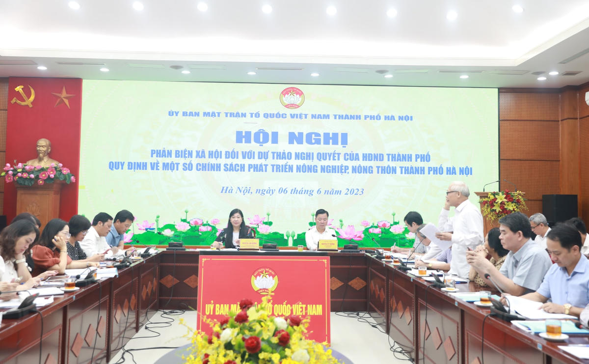 Quang cảnh hội nghị.