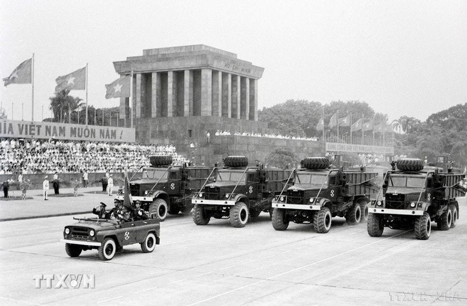 Khối xe máy hỗn hợp đảm bảo sẵn sàng chiến đấu. (Ảnh: Kim Hùng/TTXVN)