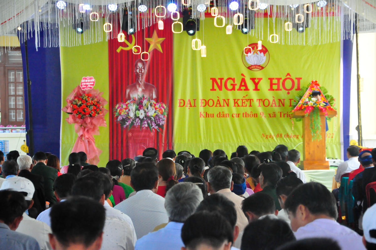 Khu dân cư thôn 9 tổ chức Ngày hội Đại đoàn kết toàn dân tộc năm 2022.