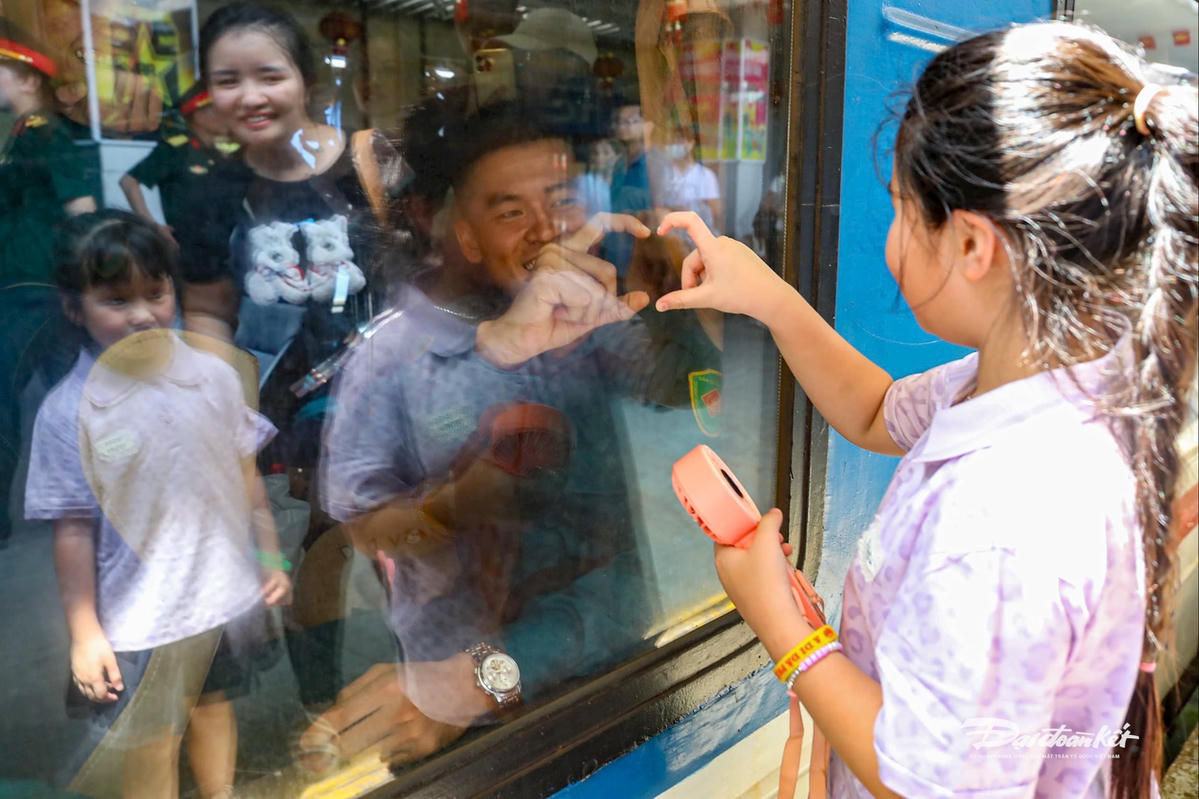 Hình ảnh tình cảm 