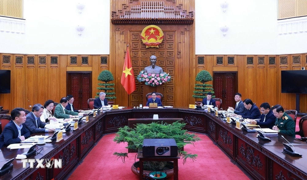 Phiên họp lần thứ tư của Ban Chỉ đạo tinh gọn bộ máy của Chính phủ. (Ảnh: Dương Giang/TTXVN) ttxvn thu_tuong_chu_tri_phien_hop_lan_thu_tu_cua_ban_chi_dao_tinh_gon_bo_may2_resize.jpg