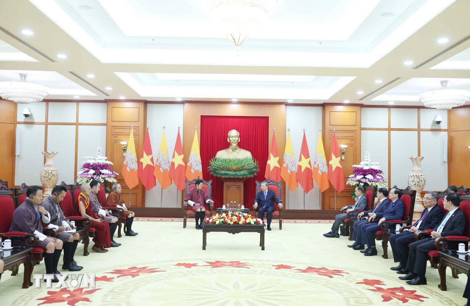 Tổng Bí thư Tô Lâm tiếp Quốc vương Bhutan Jigme Khesar Namgyel Wangchuck. (Ảnh: Thống Nhất/TTXVN) ttxvn-tong-bi-thu-to-lam-tiep-quoc-vuong-bhutan-8221166-3.jpg