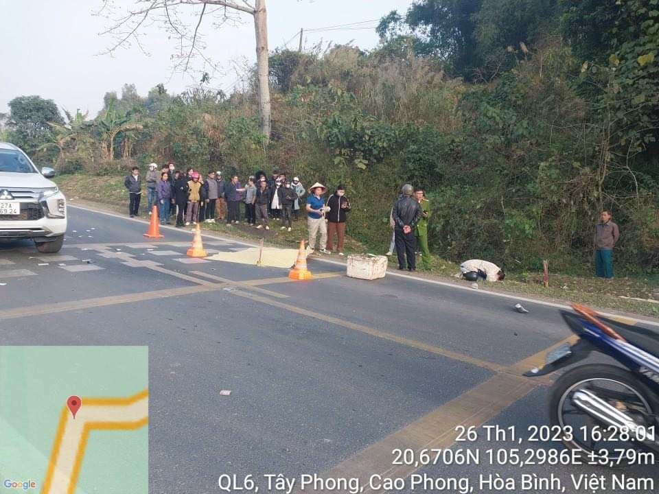 Hiện trường vụ tai nạn khiến 2 người tử vong tại chỗ. Ảnh Dũng Chuyên